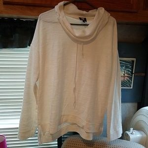Women's light weight long sleeve sweater